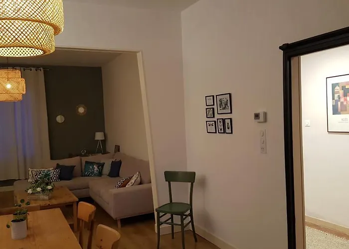 De La Croisette Sommeilles